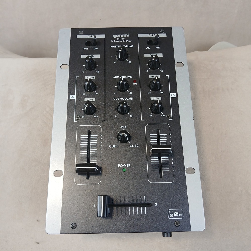 Gemini PS-121x Dj Mixer 2 Channel *** For Parts Or Repair ***